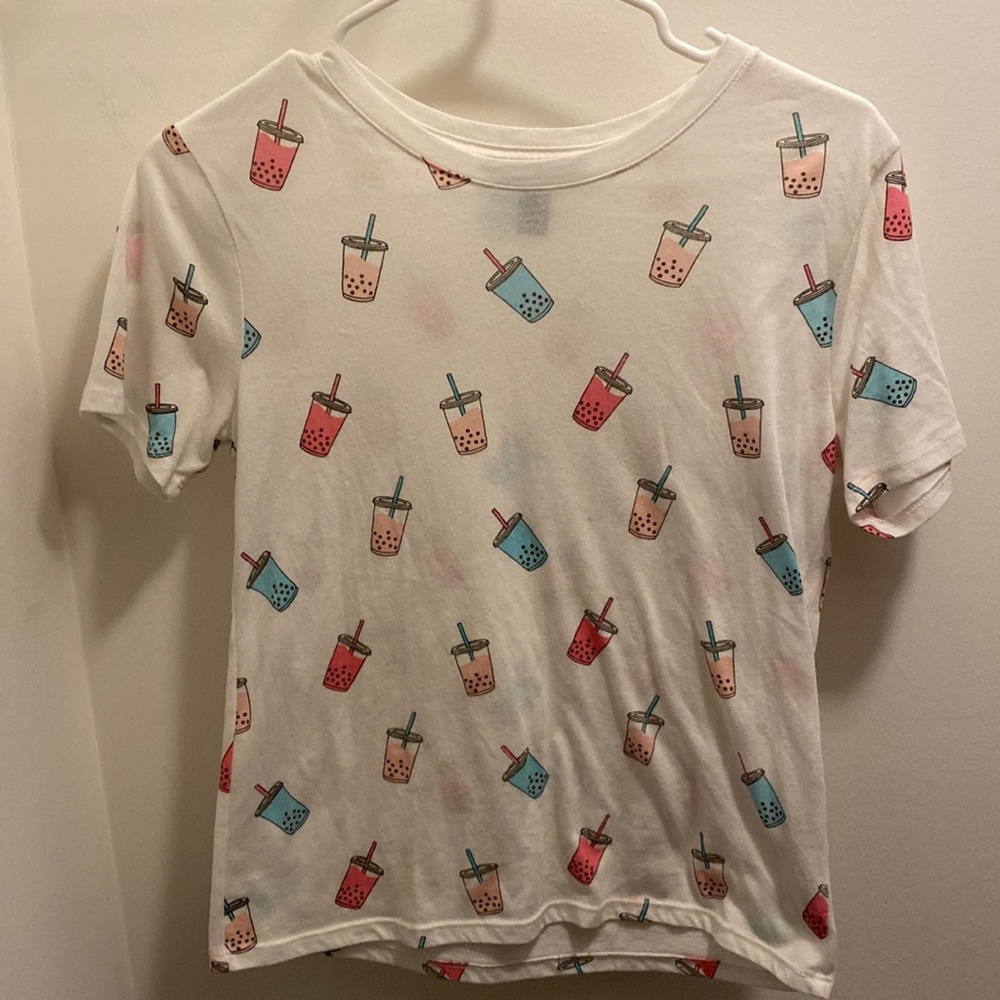 forever 21 boba t-shirt || ACCEPTING ALL REASONABLE OFFERS